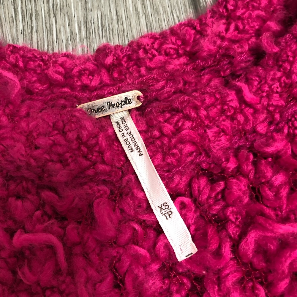 FREE PEOPLE SEPTEMBER SONG POLAR BEAR SHAG SWEATER PINK XS - Picture 8 of 9